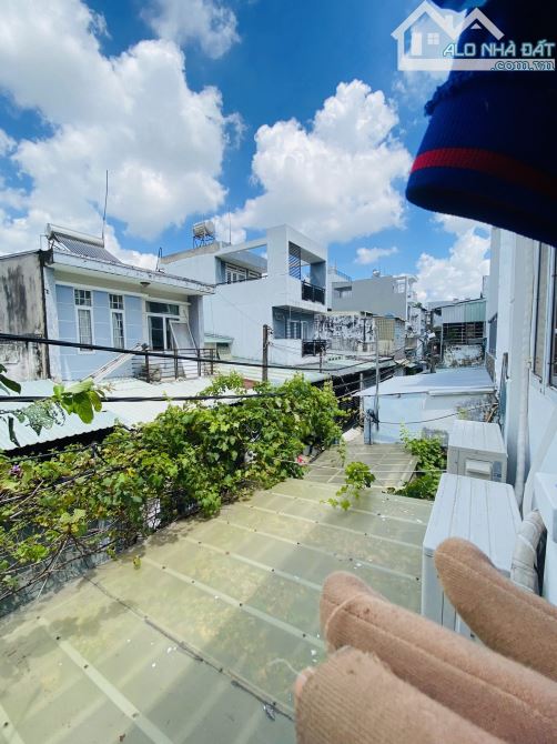 Bán Nhà Ngay BV Q12 - DT: 4 X 15.5 m )- 2Tầng- HXH- Chỉ 4,5 Tỷ. - 7