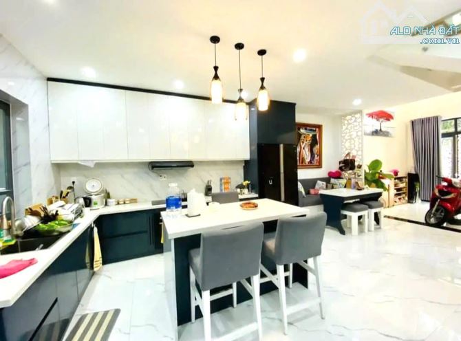 BÁN NHÀ ĐẸP 1 TRỆT 2 LẦU PHAN CHU TRINH P2 TPVT - GẦN CÔNG VIÊN,BIỂN THUỲ VÂN-GIÁ 8,5 TỶ - 7