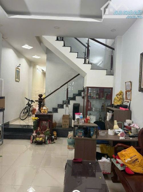 🔥 NHÀ 3 TẦNG ( Ngộp Bank)  HẺM 7M đường HÀ HUY GIÁP, phường THẠNH LỘC, Q12,  DT 80.9m2 - 7