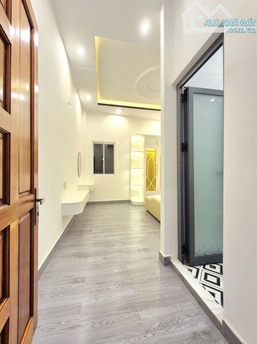 🏘️MT HẺM XE HƠI QUAY ĐẦU- NHÀ MỚI FULL NỘI THẤT - 3 TẦNG NỞ HẬU ĐẸP -PHÚ THUẬN - CHỈ 7.xx - 7