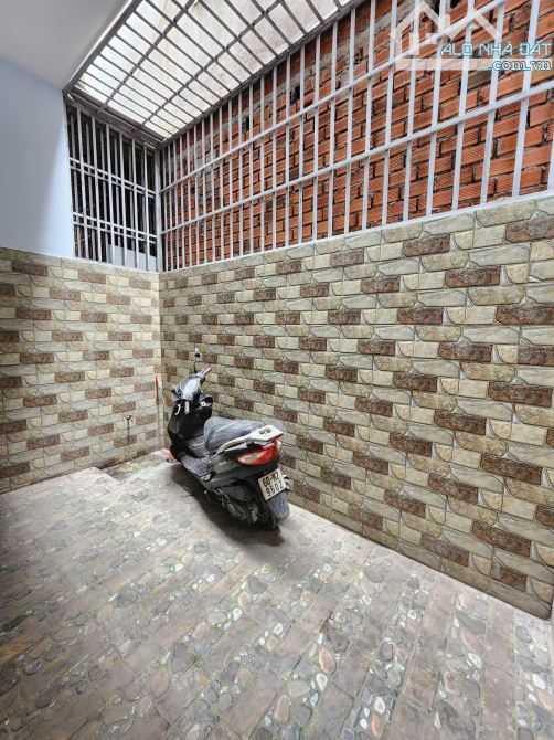 Bán nhà 1 trệt 1 lầu hoàn công gần Làng Đại Học P.Bình An Tp.Dĩ An chỉ 4 tỷ75 TL M7797 - 7