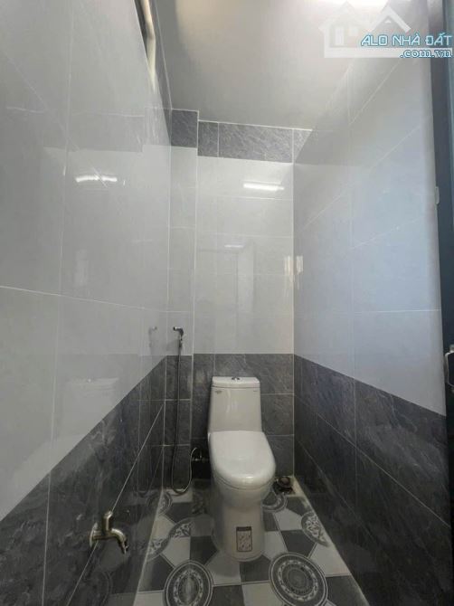 NGÂN HÀNG THANH LÝ NHÀ CẤP 4 - QUẬN 8 90M² - GIÁ RẺ BẤT NGỜ 850TR - 8