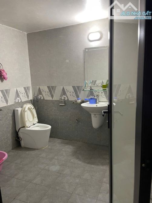 Bán nhà 4 tầng nguyễn cao khả lễ 3 dt 76.5m2 + mt 4.5m + hướng TB giá 14.2 tỷ - 8