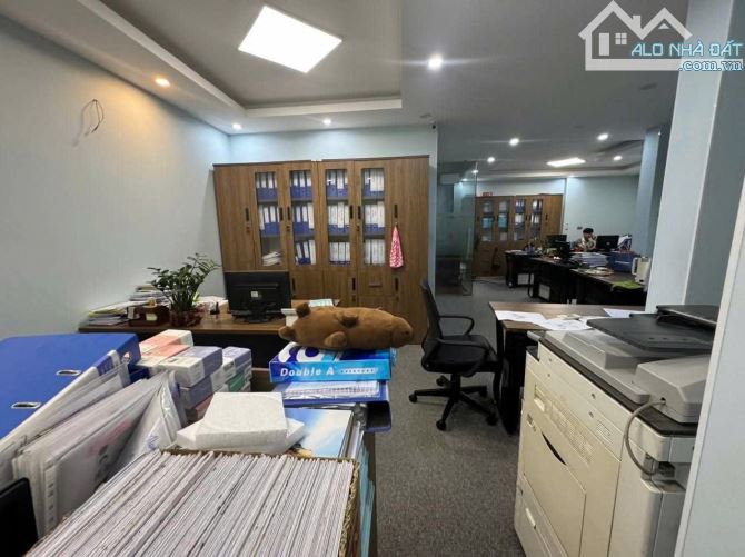 TRUNG KÍNH LÔ GÓC 15M MẶT TIỀN – 66/86M2 – 5 TẦNG – Ô TÔ TRÁNH – VỈA HÈ RỘNG – 33 TỶ - 8