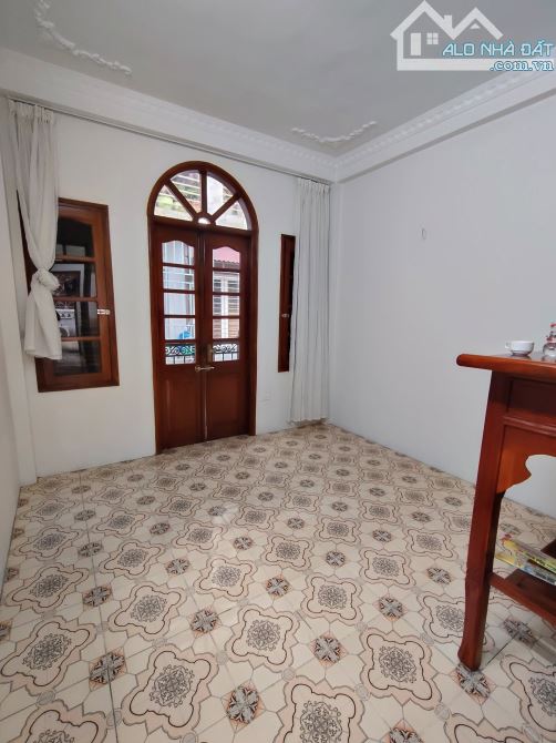 Bán Nhà Xuân Thủy,50m2, Lô Góc 3 Mặt Thoáng,Tặng Nội Thất,Ô tô Đỗ ,Ngõ Thông,Kinh Doanh - 8
