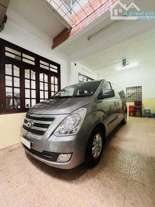 Bán nhà mặt tiền Tân Bình - 162m2 - 3 tầng - đường 16m kinh doanh - 8