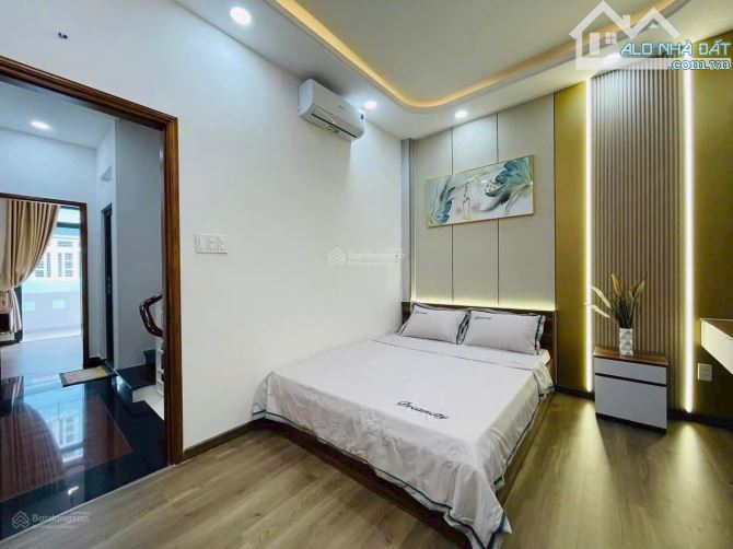 Nhà mặt tiền đường Nguyễn Bá Tòng, P11 - DT: 4x17m [vuông vức] 4 Lầu Nhà Đẹp. Giá 9.9 tỷ - 8