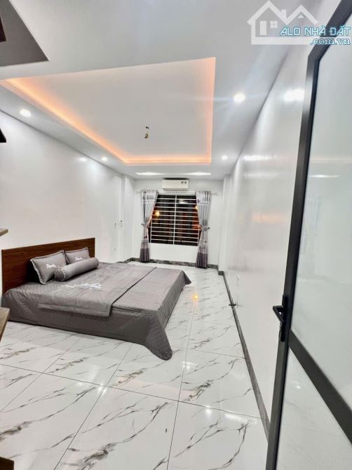 CẦN BÁN NHÀ NAM DƯ, LĨNH NAM 30M2, 5 TẦNG, 5PN, GIÁ NHỈNH 7 TỶ. - 8