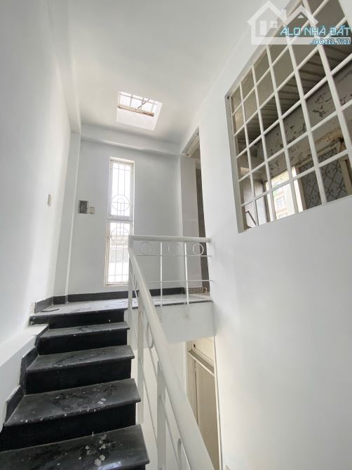 🏠 Cho Thuê Nhà Mặt Tiền Đoạn Vip Đường Phan Châu Trinh, Hải Châu. Gần Nhà hát Trưng Vương - 8
