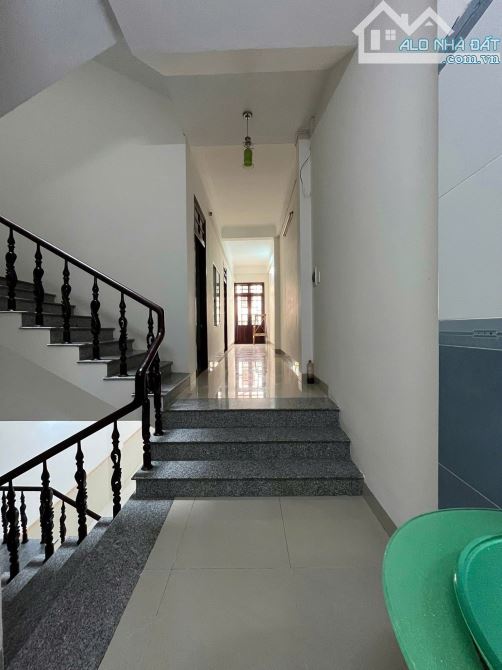 🔴 (NCC) CHO THUÊ NHÀ 3 TẦNG ĐƯỜNG LÊ TẤN TOÁN, SƠN TRÀ – CÁCH BIỂN PHẠM VĂN ĐỒNG 500M  • - 8