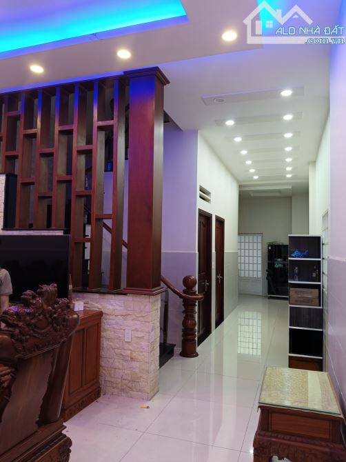🚗 HÓC MÔN – HẺM XE TẢI 8M – NHÀ 2 TẦNG ĐẸP – GẦN TRƯỜNG PHAN ĐĂNG LƯU 💰 Giá: 3.55 TỶ (TL - 8