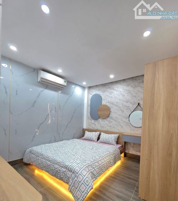 🔥 Nhà 3 tầng k595/..  Trần Cao Vân. Thanh Khê  - Dt: 50m x 3 tầng, cách đường 20m - 8