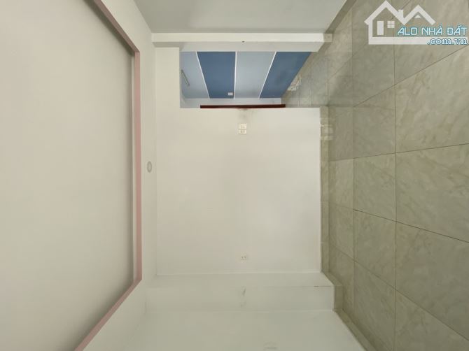 NHÀ 2 MẶT  TIỀN- CHIẾN LƯỢC - HẺM XE HƠI THÔNG-72M2 - 3 TẦNG - KHÔNG LG- QH- CHỈ 6 TỶ LẺ - 8