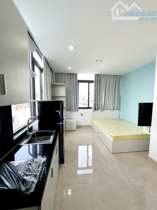 CHDV 5 Tầng Mặt Tiền - Ngay NGUYỄN VĂN LƯỢNG - GÒ VẤP - 180m² - 30 PN - 25.x TỶ. - 8