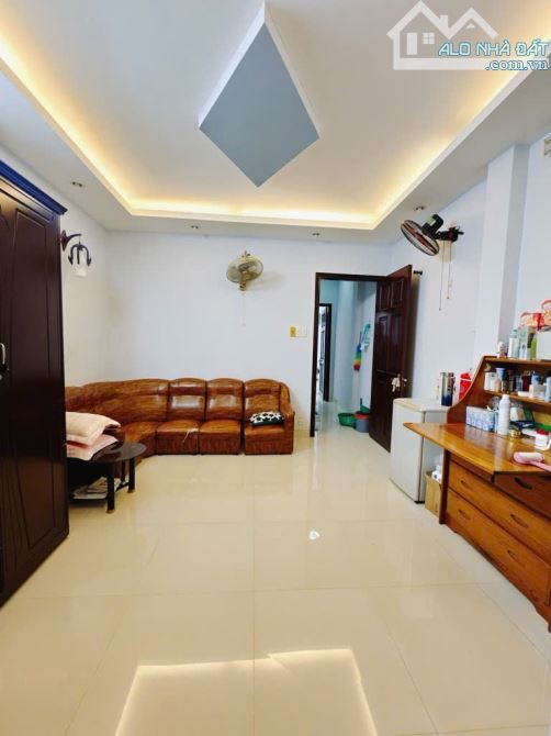 MẶT TIỀN KINH DOANH Q4 CÓ 1O TỎI - 9