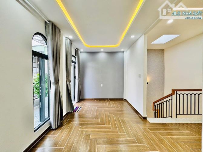 Bán nhà gần CV Gia Định - Đ. Nguyễn Kiệm, Phú Nhuận. Giá: 4 Tỷ 620 / 66m2. Hẻm 5m thông - 9
