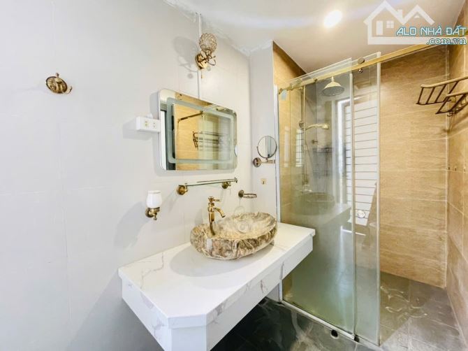 BÁN NHÀ BÁT KHỐI, LONG BIÊN – MẶT TIỀN 6.2M, ĐƯỜNG 8M Ô TÔ TRÁNH, DT 96.5M², GIÁ 15 TỶ - 9