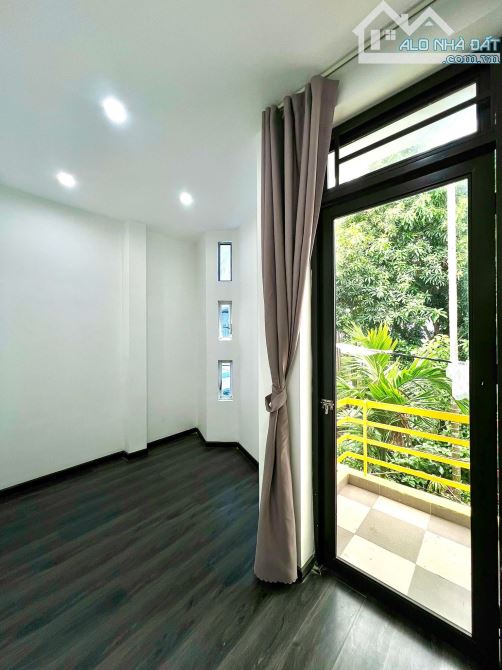 Bán nhà 2 tầng, kiệt đường Nguyễn Hoàng, cách đường chính 80m, gần Nguyễn Văn Linh - 9
