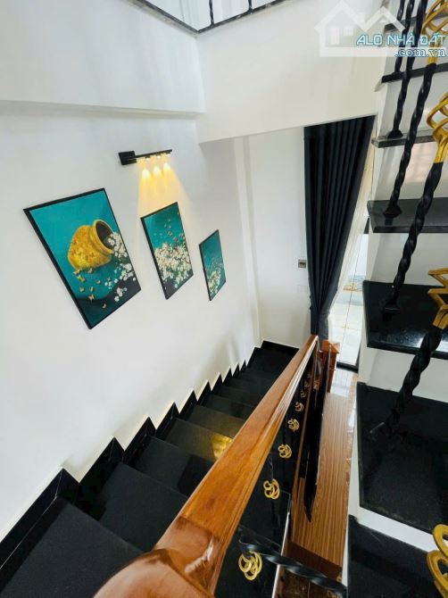 CHỈ 5,5 TỶ SỞ HỮU NHÀ MỚI XÂY -  NGAY TRUNG TÂM - ĐƯỜNG OTO VIEW ĐẸP - SỔ RIÊNG XÂY DỰNG - 9