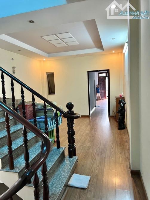 Bán nhà mặt tiền Tân Bình - Khu K300 - 110m2 - 5 tầng - kinh doanh tốt - 9