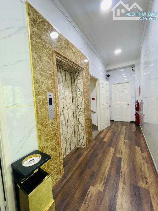 Bán Tòa Khách Sạn Khu Tên Lửa - Quận Bình Tân. - Diện tích: 20 x 20m - 9