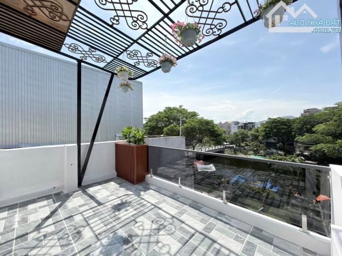 BÁN NHÀ 3 TẦNG MỚI FULL NỘI THẤT , MẶT TIỀN ĐƯỜNG 7,5M YÊN KHÊ 2 , THANH KHÊ - 9