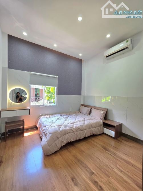 🔥 Nhà 3 tầng k595/..  Trần Cao Vân. Thanh Khê  - Dt: 50m x 3 tầng, cách đường 20m - 9