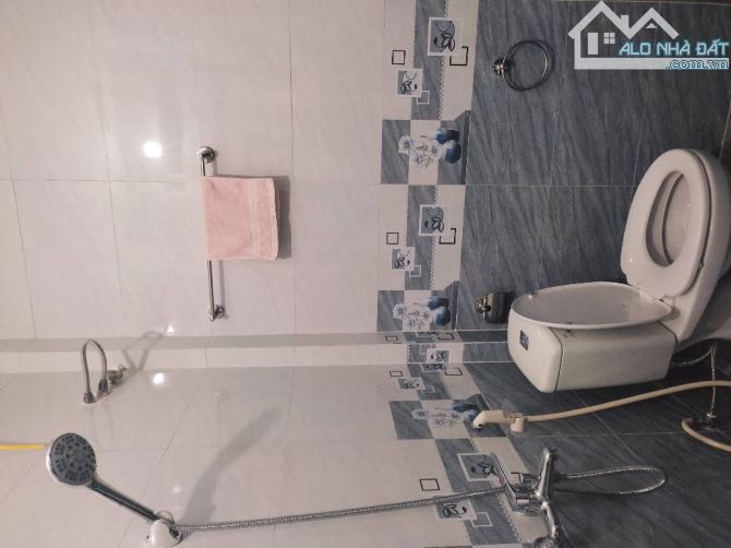 Ngọc Thụy- OTO đỗ cửa 39M x 3 tầng giá chỉ 6.x Tỷ có thương lượng mạnh - 9