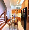 Cho thuê nhà Hoàng Hoa Thám – Ba Đình DT 40m x 5 tầng, đẹp lung linh giá 13tr/th