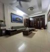 Bán nhà Lạc Long Quân 42m, 4 tầng dân xây chắc nịch, ô tô đỗ cửa – giá chỉ 12 tỷ