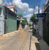 Cần bán nhà mặt tiền Phan Văn Khỏe - đường ngang Lê Thánh Tông. Nhà cấp 4 chủ yếu tính đất