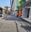 Hẻm 5m khu nguyễn kiệm nằm giữa nguyễn đình chính với thích quảng đức