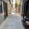 Cho thuê nhà nguyên căn ngách 317 ngõ Quỳnh, Bạch Mai, Hai Bà Trưng. DT 35m x 4 tầng, giá