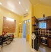 Cho thuê nhà ngõ 11 Tô Ngọc Vân, Quảng An, Tây Hồ. DT 45m x 3 tầng, giá 15tr