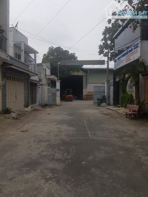 Bán nhà MT Đông Hưng Thuận 21 Quận 12 DT 2724m2 giá 30 tỷ TL (MT Kênh Tham Lương mở rộng)