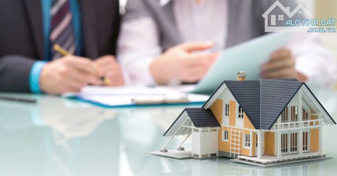 BÁN ĐẤT TẶNG NHÀ MẶT TIỀN ĐẶNG VŨ HỶ, SÁT NGAY BIỂN MỸ KHÊ