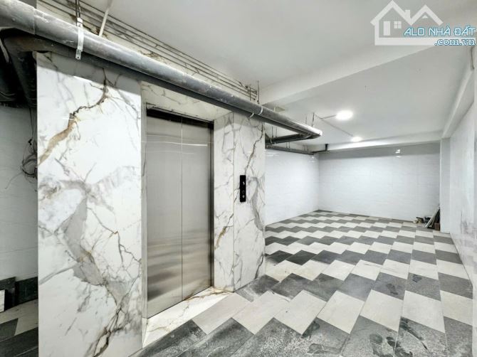 MẶT TIỀN 6 TẦNG 1 HẦM - THANG MÁY - VỊ TRÍ KINH DOANH CỰC ĐẸP - 6 PN FULL WC - MỚI TINH