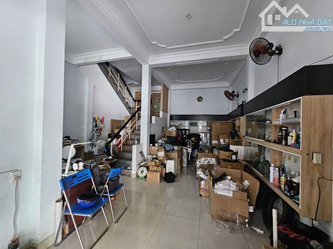 Bán nhà 2 tầng MT Lê Đình Lý Hải Châu  kd sầm uất