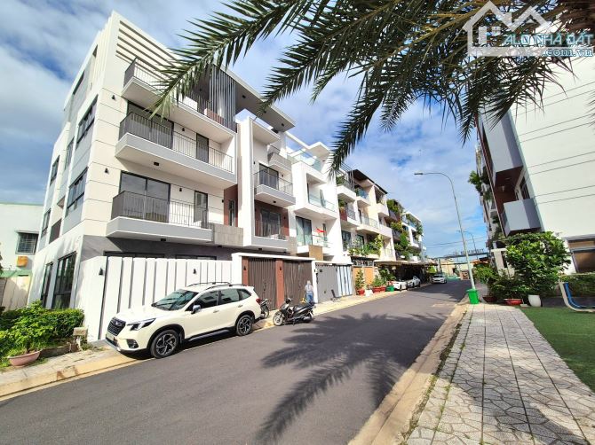 Chính Chủ Bán HXH Tân Thới Nhất 17 Q.12: Diện Tích Lớn 12x14m, Giá Tốt 26 tỷ!