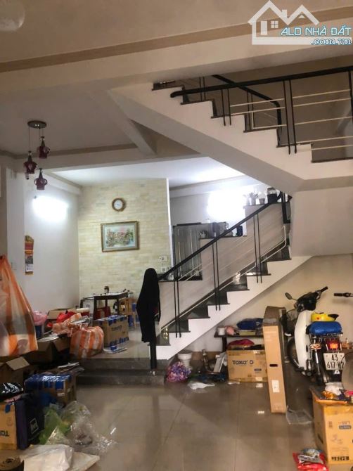 Bán nhà 3 tầng MT Thanh Hải Hải Châu Sát Biển