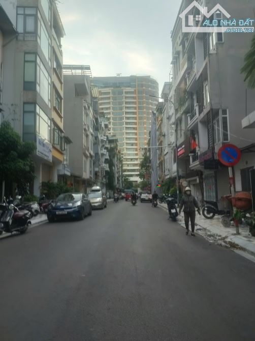 PHÂN LÔ PHỐ VIP NGHĨA ĐÔ, ÔTÔ TRÁNH, VỈA HÈ KINH DOANH, DT 50M2, MẶT TIỀN 5M, GIÁ 21 TỶ