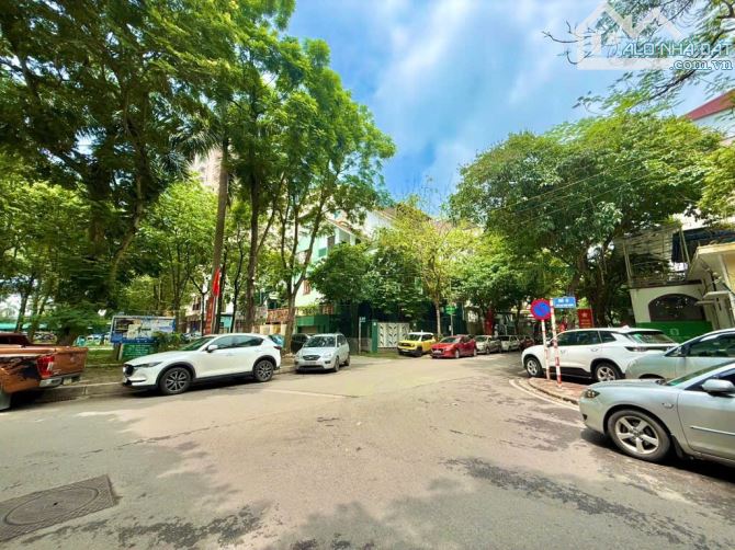NGUYỄN CƠ THẠCH - BIỆT THỰ VIP 152m² 4 tầng MT 12m - LÔ GÓC 2 MẶT ĐƯỜNG VIEW CV - 68 TỶ
