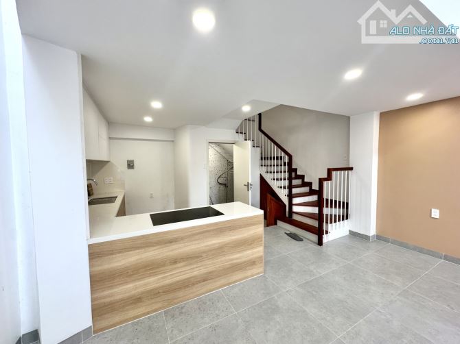 BÙI ĐÌNH TÚY - HẺM Ô TÔ TRÁNH - 4 TẦNG  - 63M2 - CÓ SÂN ĐẬU Ô TÔ  - GIÁ 7,2 TỶ