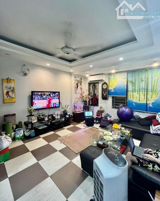 BÁN NHÀ DÂN XÂY TÂM HUYẾT! TRƯƠNG ĐỊNH NGÕ THÔNG, Ô TÔ ĐỖ CỬA, 57M X 4T CHỈ 8.25 TỶ