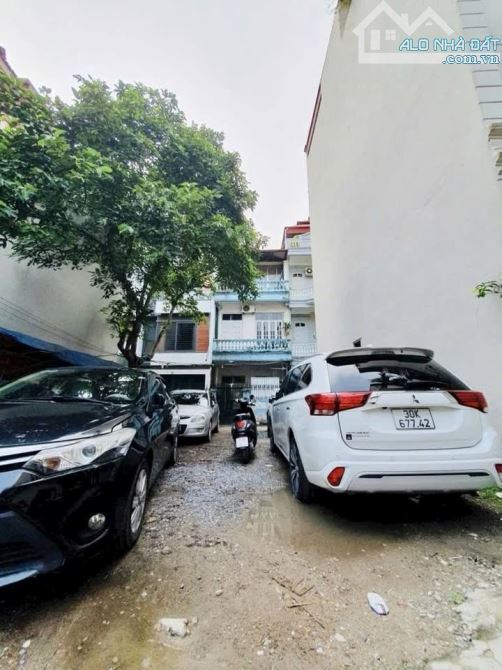 BÁN NHÀ NGUYỄN SƠN – LONG BIÊN, 60M,THANG MÁY XỊN XÒ , NGÕ THÔNG, HAI BƯỚC RA Ô TÔ TRÁNH,