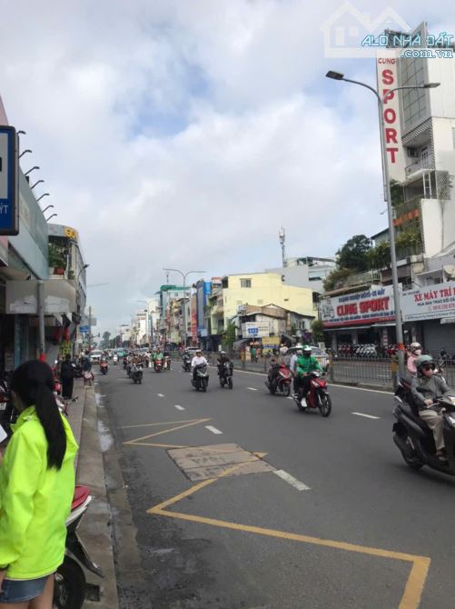 Nhà bán MT kinh doanh Hoàng Văn Thụ 52m2 – Giá 13,9 TỶ tl.