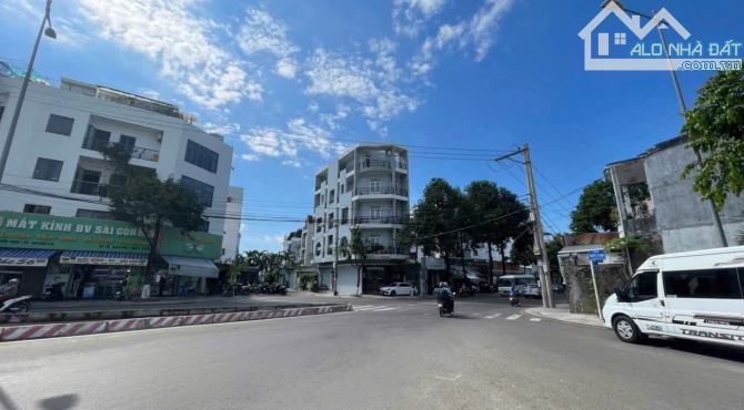 💝BÁN NHÀ 3 TẦNG GÓC ĐẸP NGAY VÒNG XOAY HOÀNG DIỆU GẦN BIỂN THUẬN LỢI KINH DOANH - GIÁ TỐT