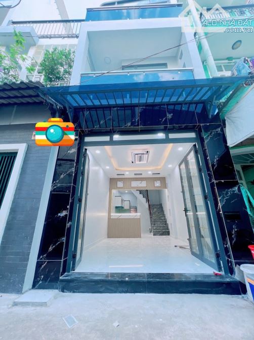 CÁCH MẶT TIỀN HOÀNG DIỆU - VĨNH KHÁNH 30m - NHÀ 3 TẦNG KHU DÂN CƯ HIỆN HỮU KHÔNG QH