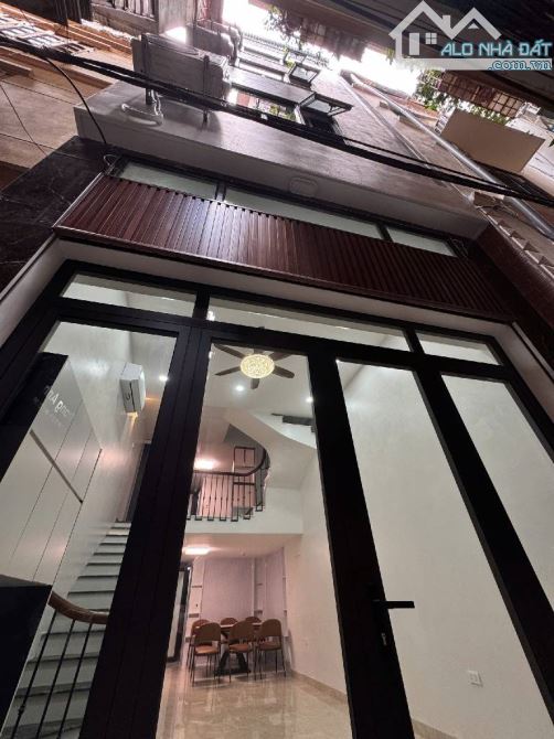 Bán nhà Đẹp phố Lê Thanh Nghị -Bách Khoa ,diện tích 45m2 x5 tầng ,nhà dân xây ngõ ba gác