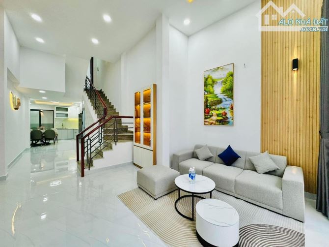 ✅ Mua bán nhanh nhà chủ đang ở Thăng Long - Quận Tân Bình / 61,3m2 / Giá 3 Tỷ 250